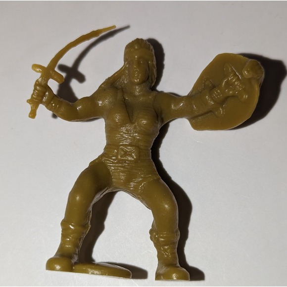 Lot Vintage Waxy Plastic Barbarian Army Men Figures Red Green Yellow Rare - Picture 11 of 15